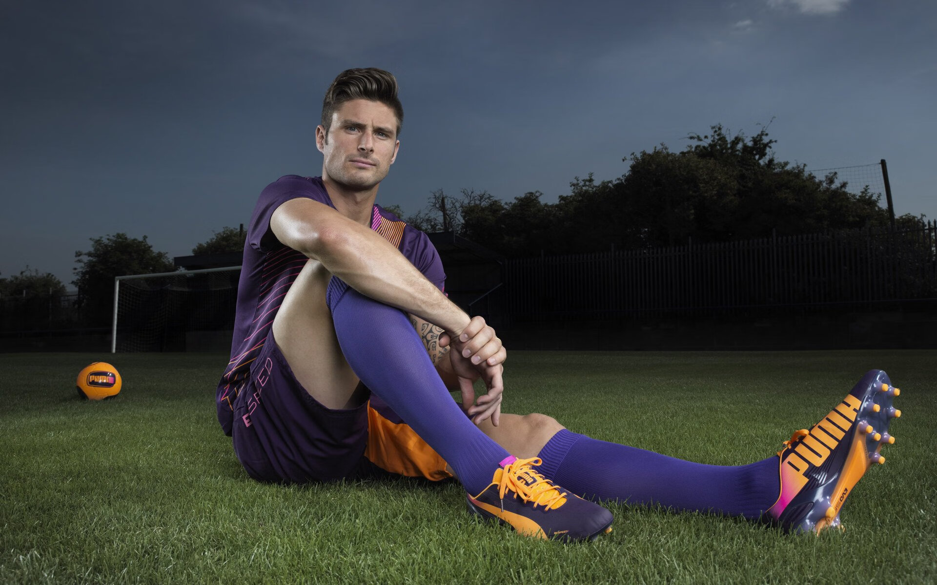 中超联赛国足平局 球迷分析比赛得失，中超评球