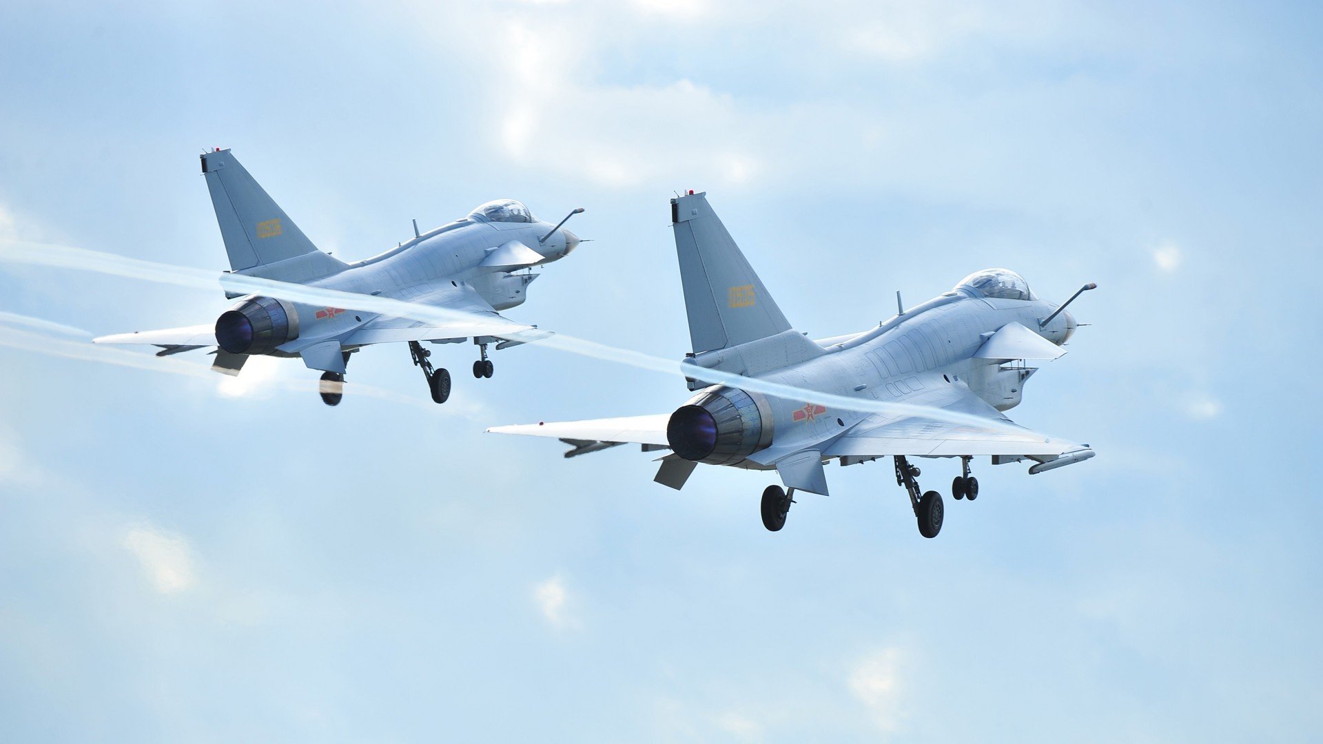 球员数据全面升级助力教练战术布置更科学,球队助理教练