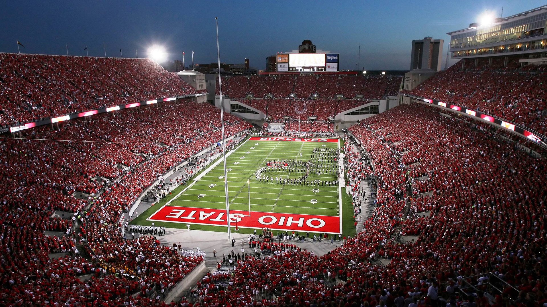 电竞产业人才流动频繁，行业竞争日益激烈，电竞人才缺口达50万!